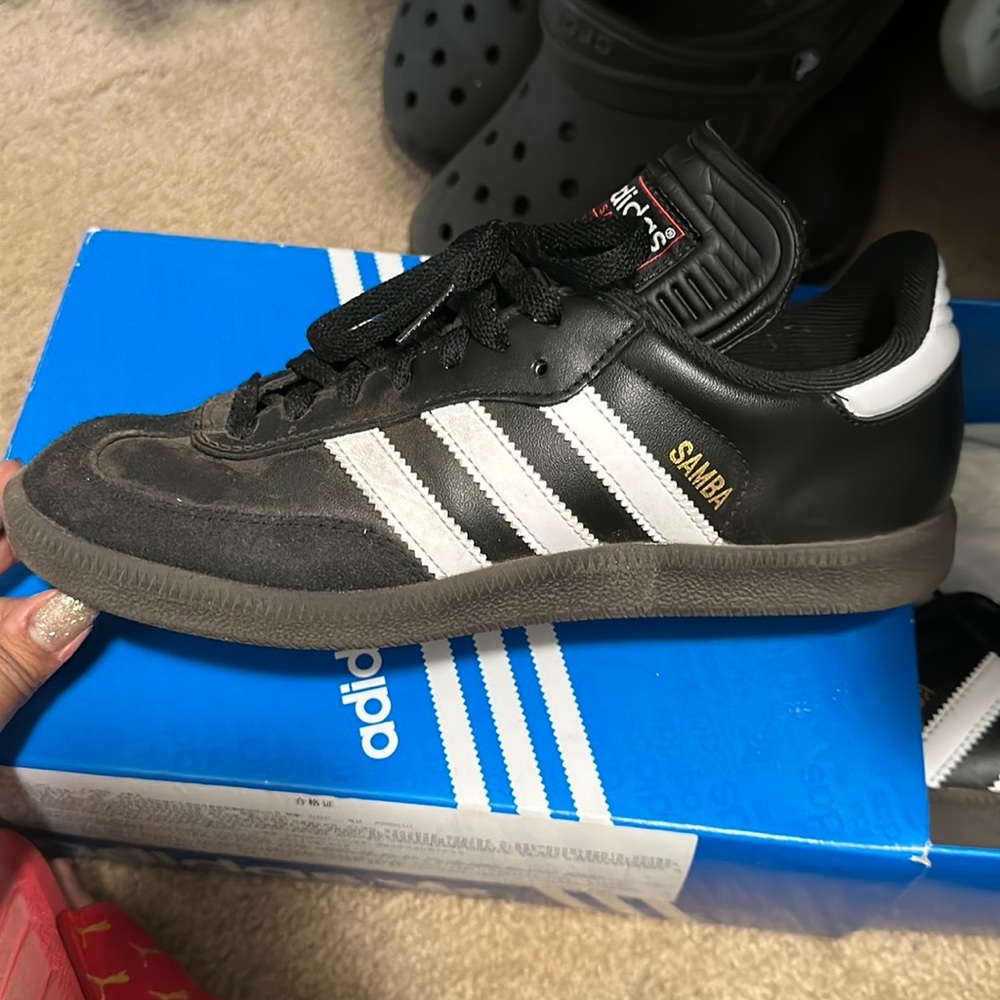 Adidas Sambas size 6.5 in men